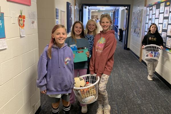 student council food drive pickup